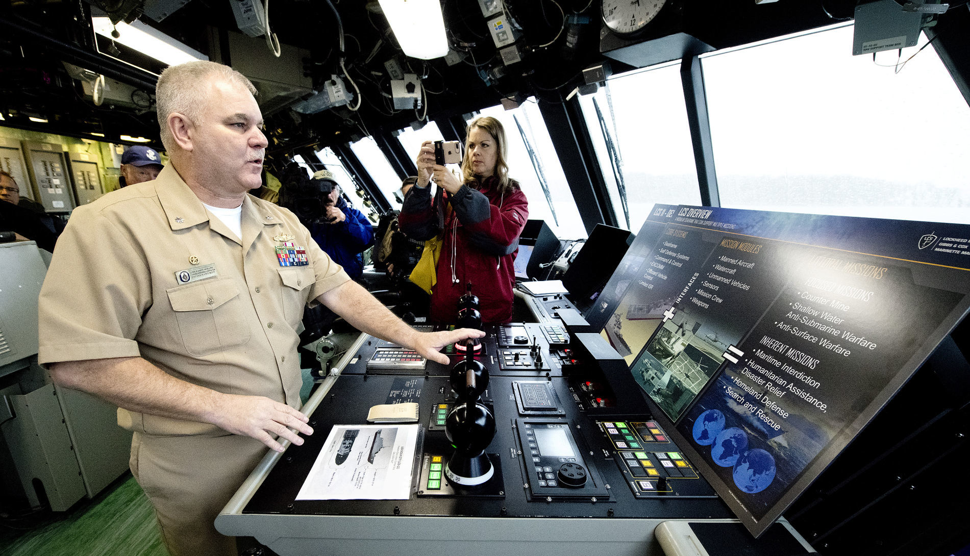 USS Sioux City commissioning tour